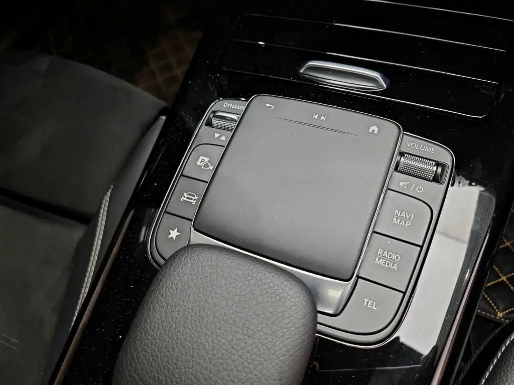 Mercedes-Benz A-Class 2020 — фото 16