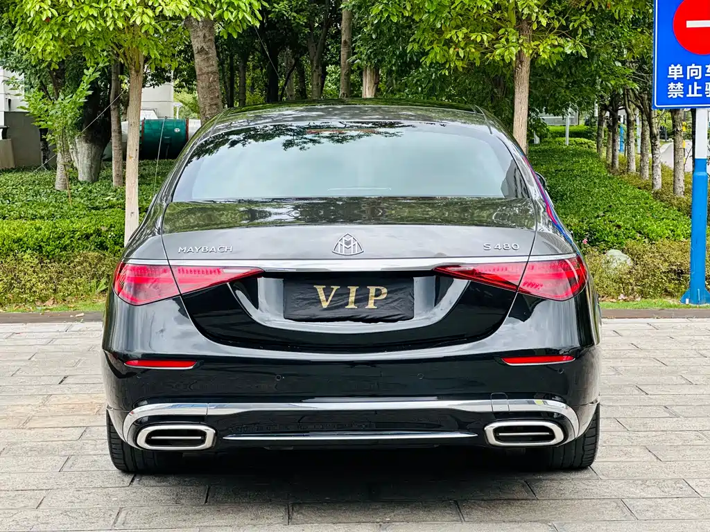 Mercedes-Benz Maybach S-Class 2023 — фото 12