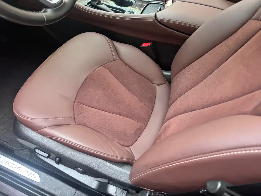 Buick Envision Plus 2017 — фото 14