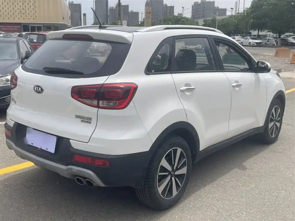 Kia KX3 2017 — фото 11