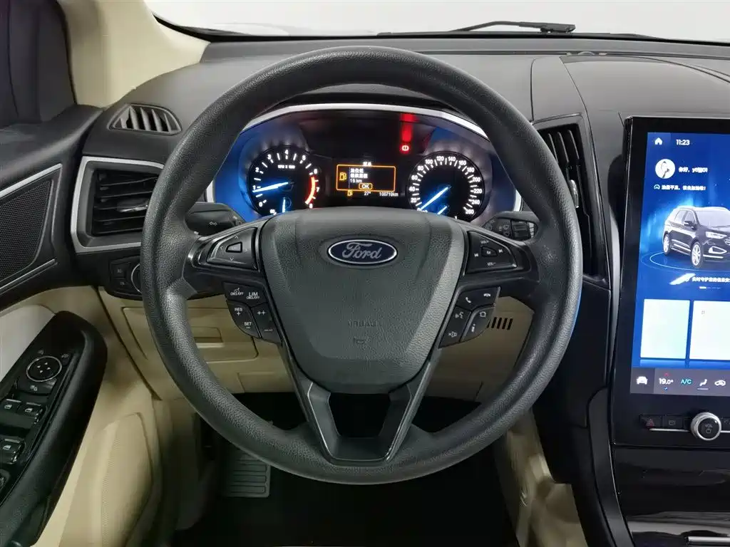 Ford Edge 2020 — фото 11