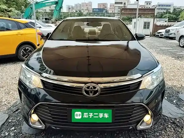 Toyota Camry 2015
