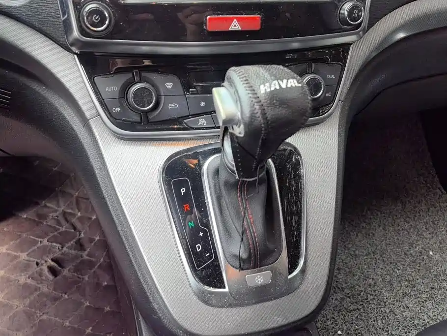 Haval H6 2015 — фото 16