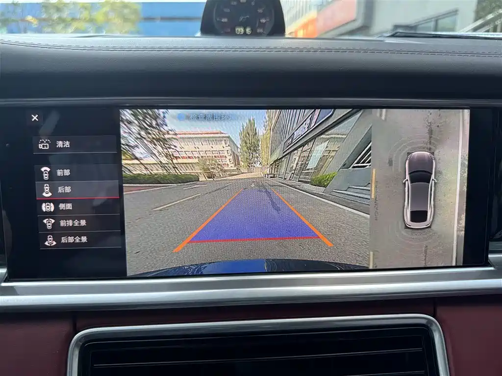 Porsche Panamera 2019 — фото 23
