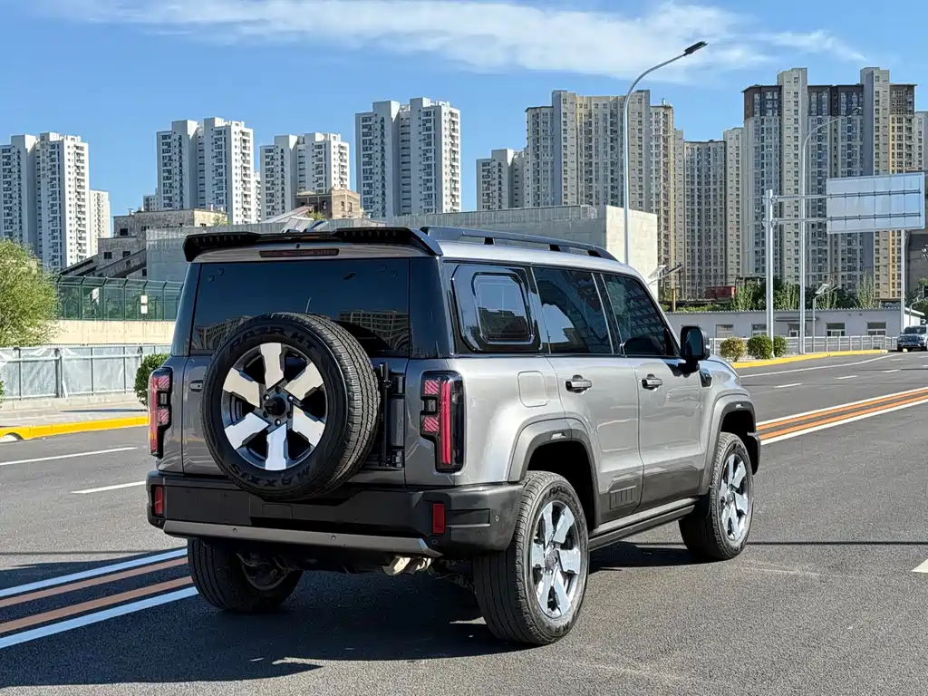 Beijing Off-Road BJ40 EREV 2025 — фото 6