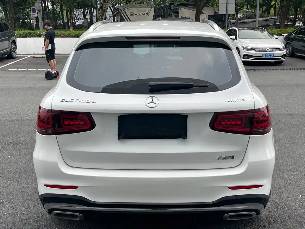 Mercedes-Benz GLC 2022 — фото 21