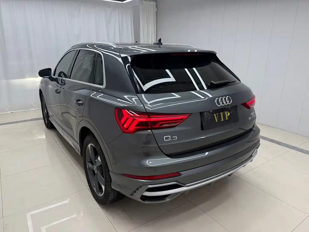 Audi Q3 2022
