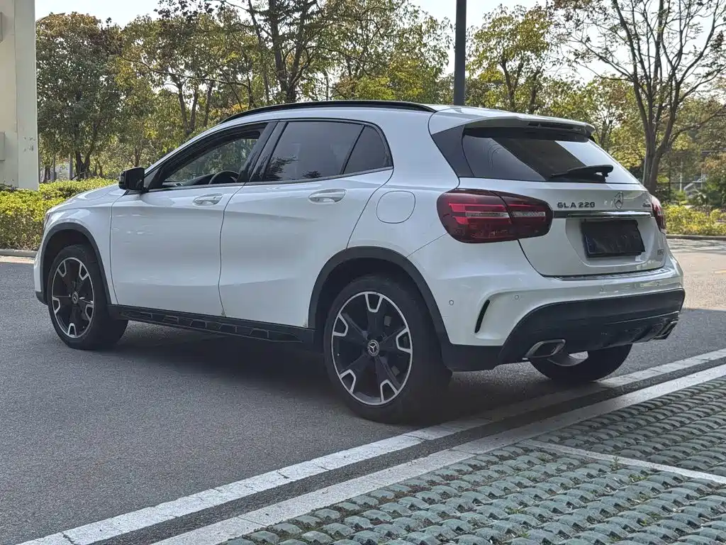 Mercedes-Benz GLA 2019
