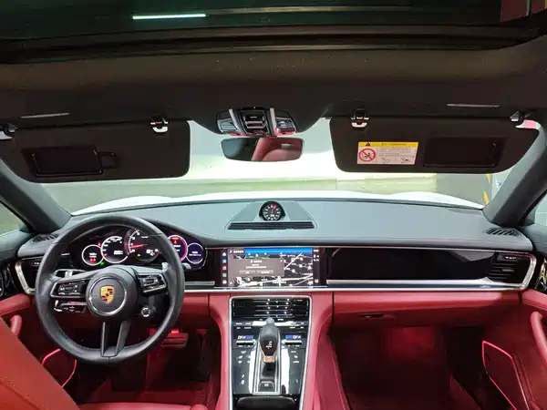 Porsche Panamera 2022