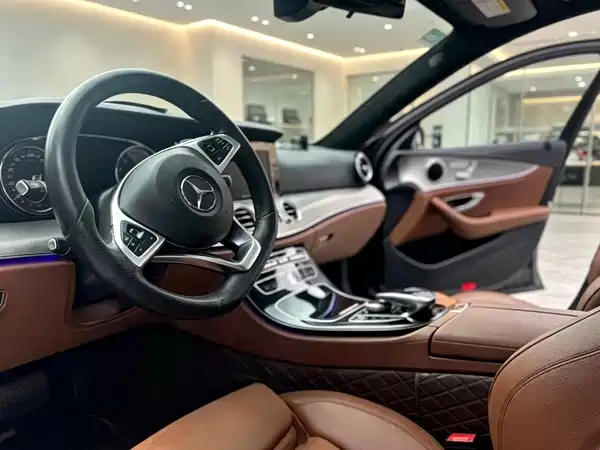 Mercedes-Benz E-Class 2017