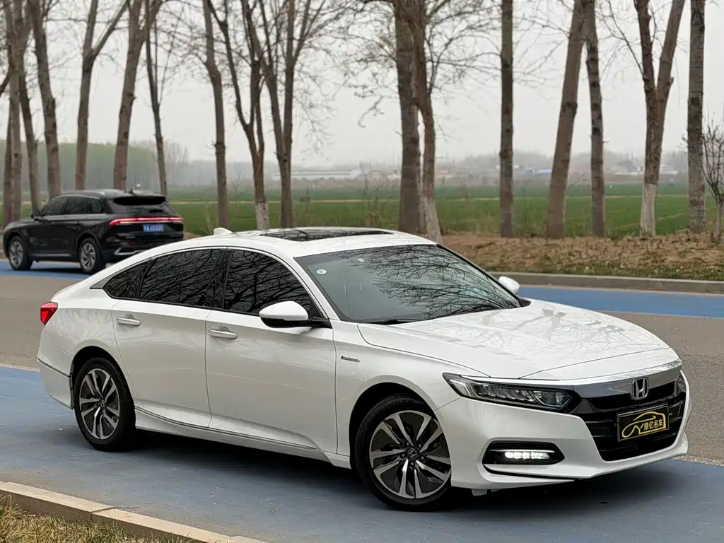 Honda Accord 2020 — фото 7