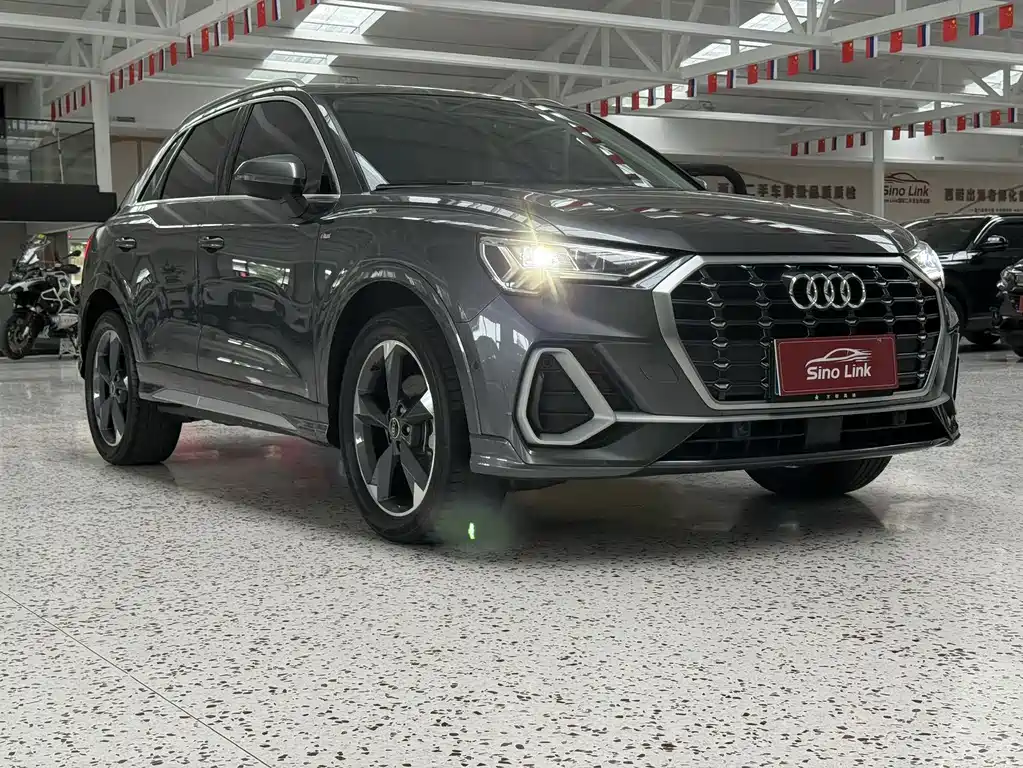 Audi Q3 2022