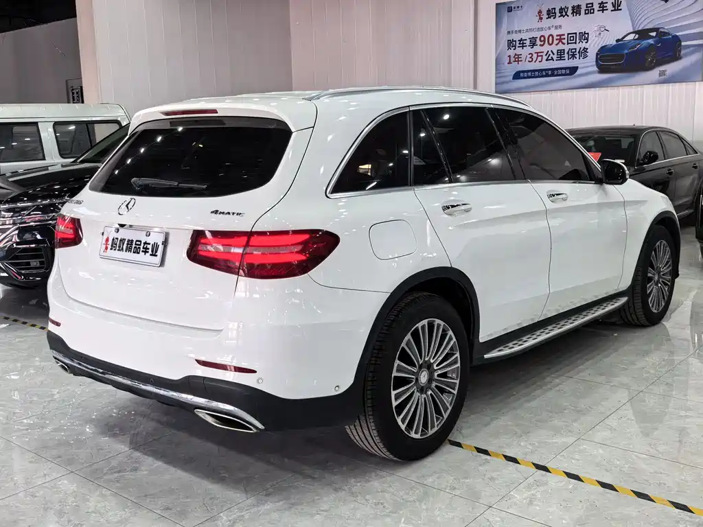 Mercedes-Benz GLC 2017 — фото 6