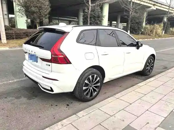 Volvo XC60 2024