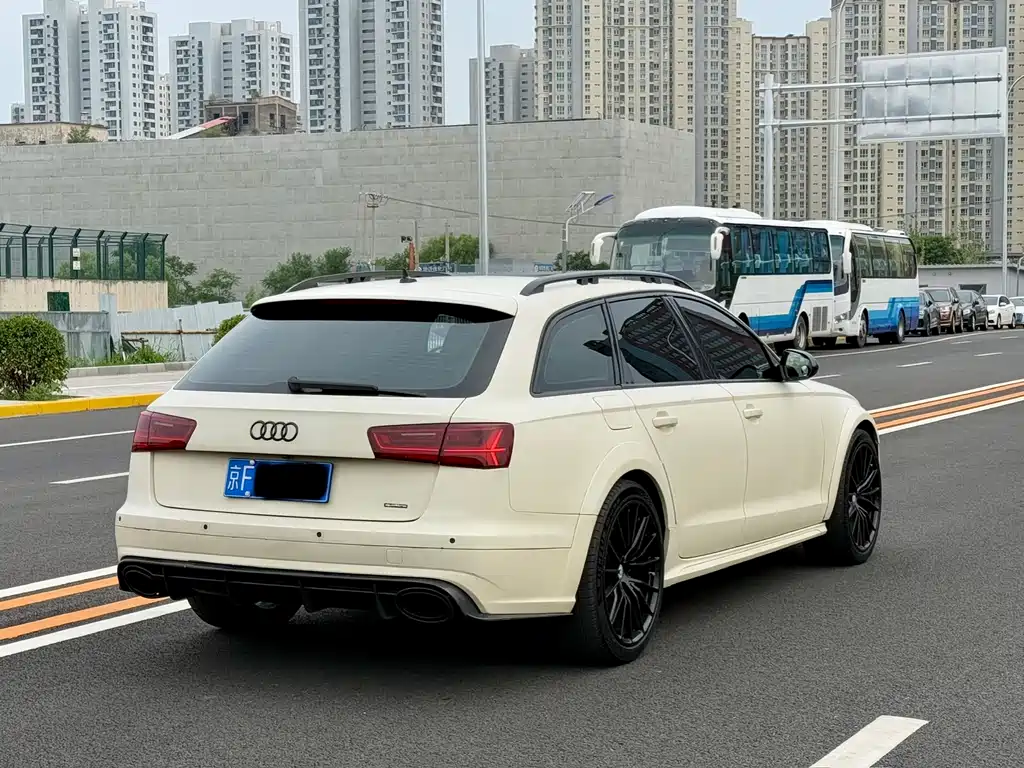 Audi A6 2015