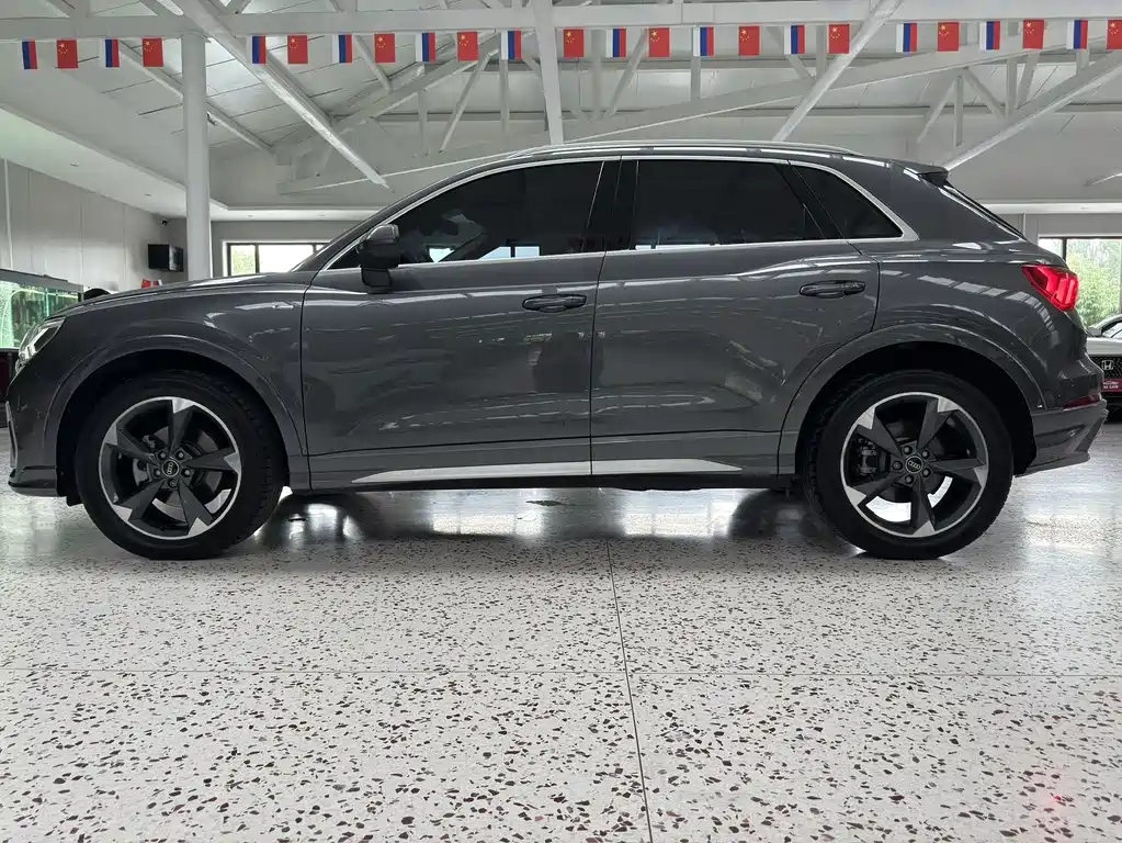 Audi Q3 2022