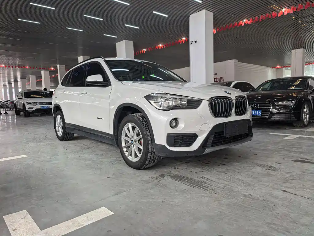 BMW X1 2017 — фото 3