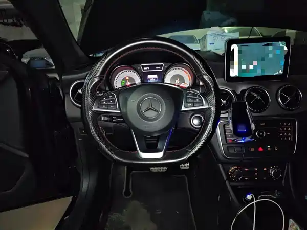Mercedes-Benz CLA 2016