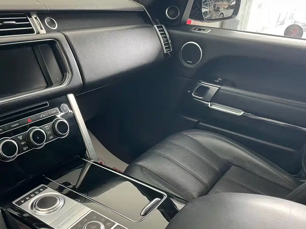 Land Rover Range Rover 2013 — фото 18
