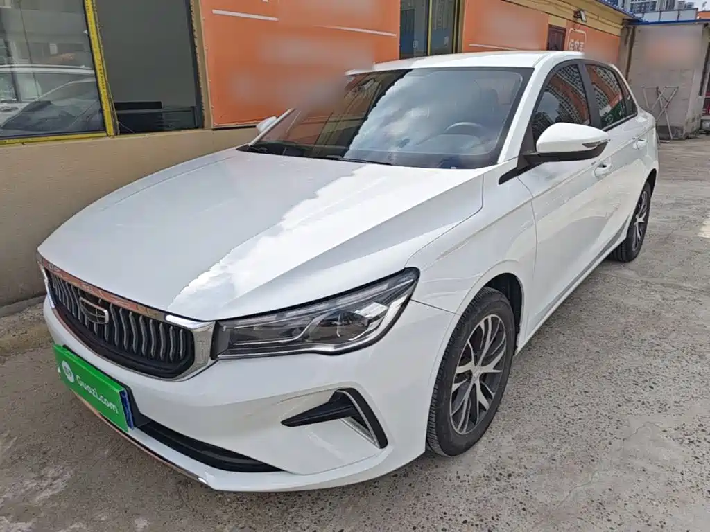 Geely Emgrand 2024