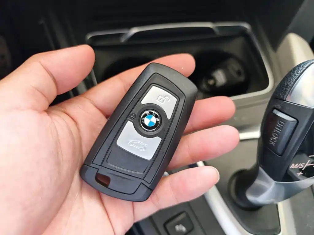 BMW 3 Series GT 2017 — фото 9