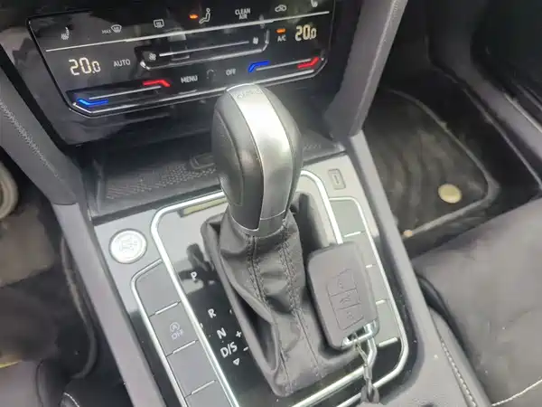 Volkswagen Magotan 2021