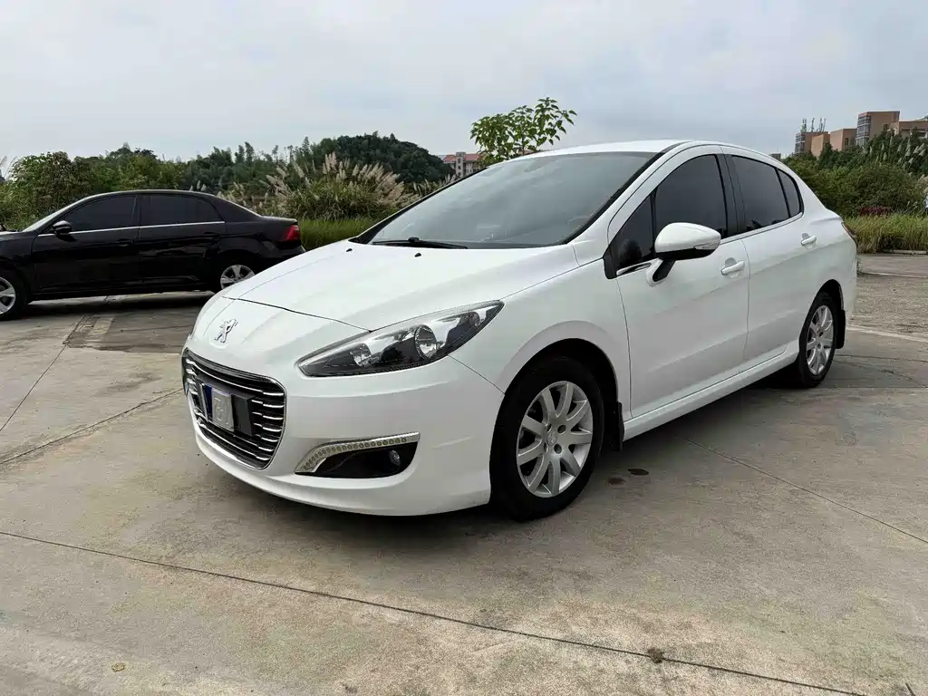 Peugeot 308 2014