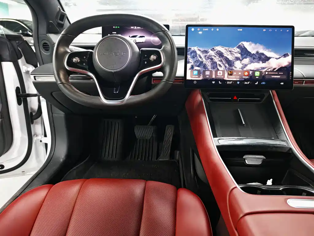 Luxeed Zhijie S7 2024