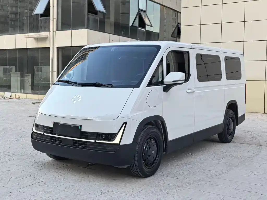 Foton Cavon Lefu 2025 — фото 1