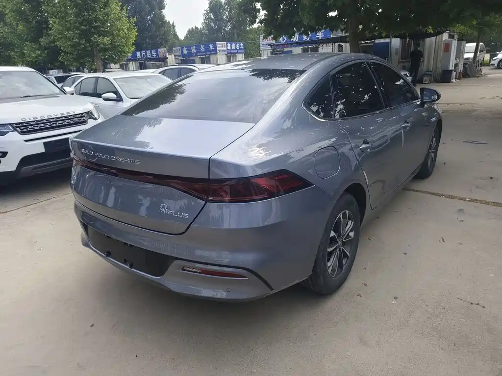 BYD Qin PLUS 2023 — фото 10
