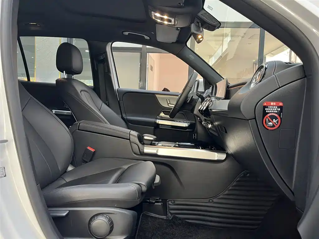 Mercedes-Benz GLB 2021 — фото 15