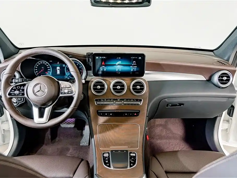 Mercedes-Benz GLC 2022 — фото 13