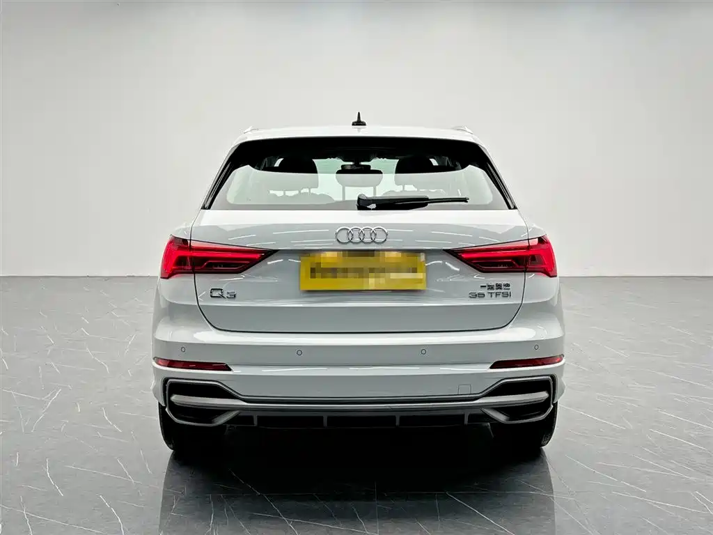 Audi Q3 2021