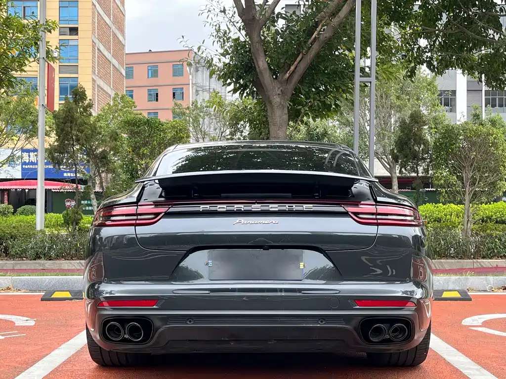 Porsche Panamera 2019 — фото 8