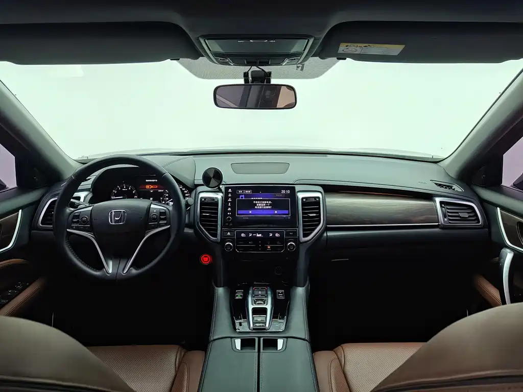 Honda UR-V 2017 — фото 18