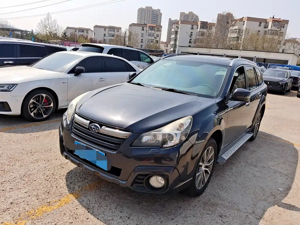 Subaru Outback 2013 — фото 1