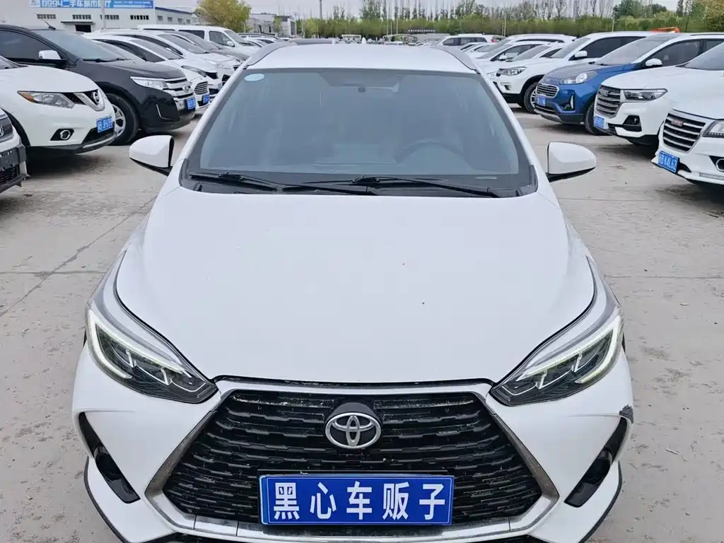 Toyota Yaris L 2020