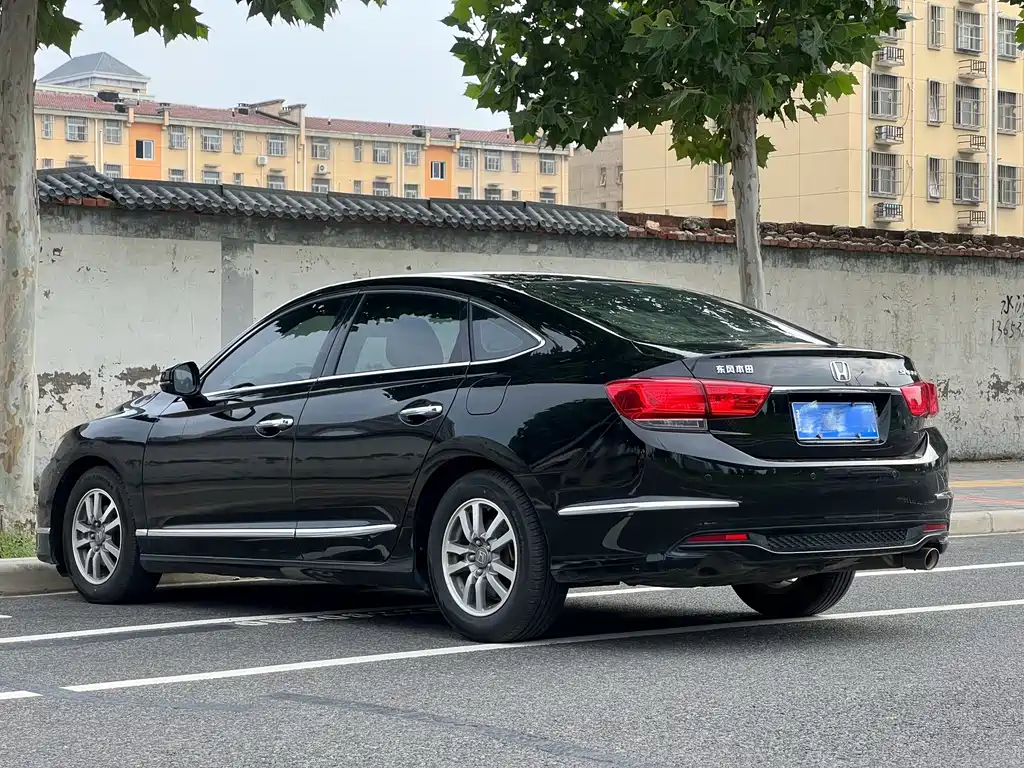 Honda Spirior 2017 — фото 7