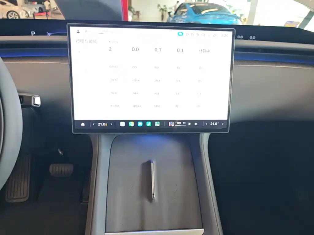 Xiaomi YU7 2025 — фото 13