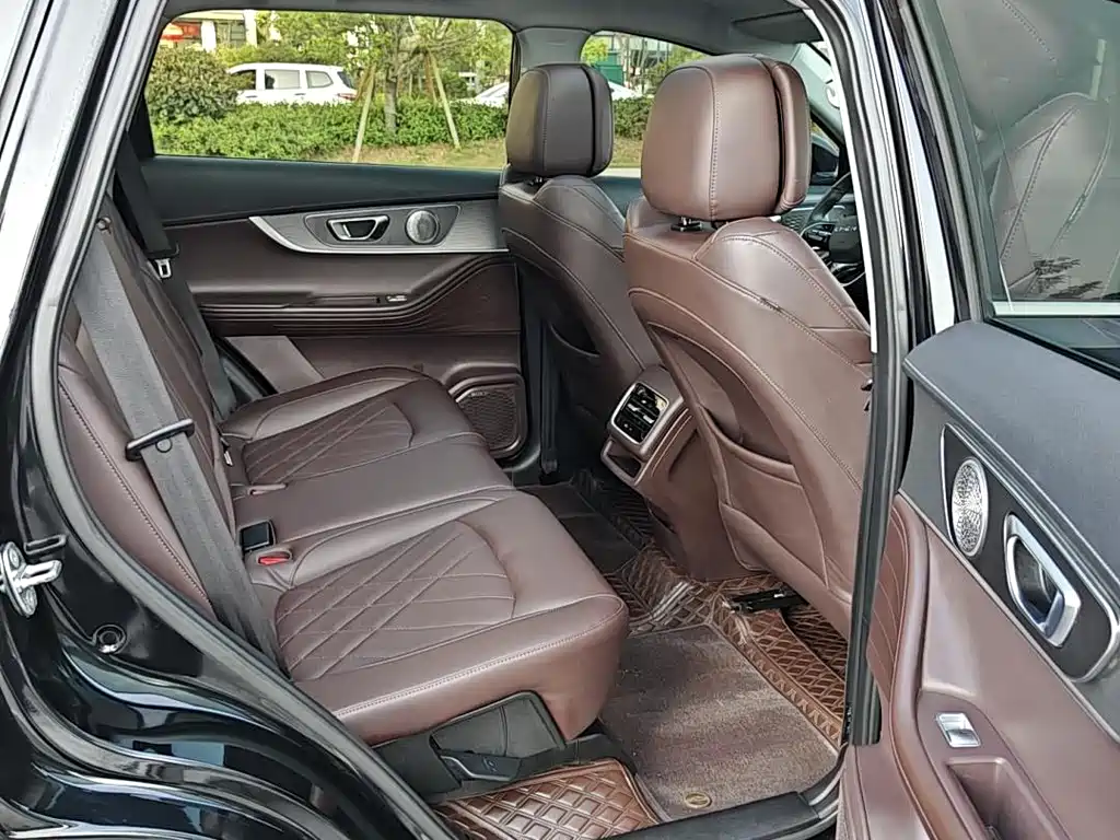Chery Tiggo 8 PRO 2023 — фото 10