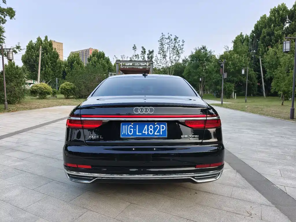 Audi A8 2019