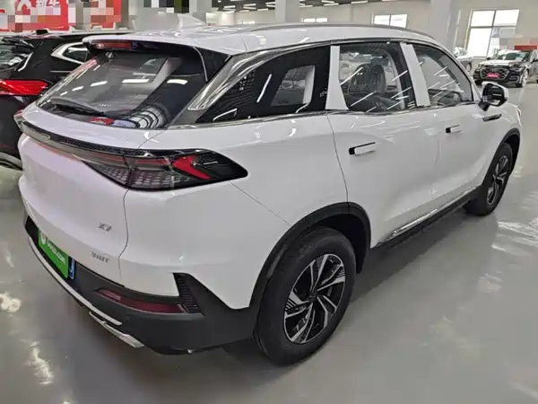 BAIC X7 2025