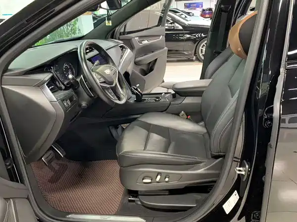 Cadillac XT5 2024