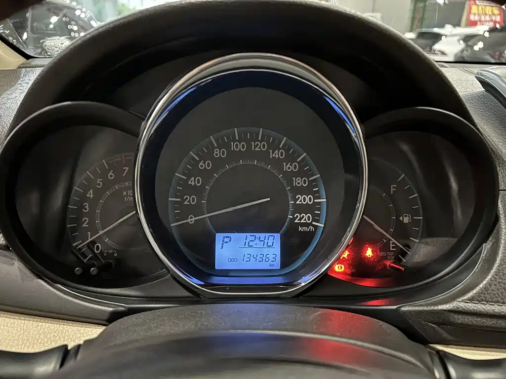 Toyota Vios 2015