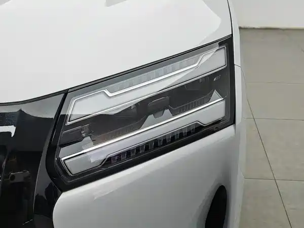 Wuling 730 2025