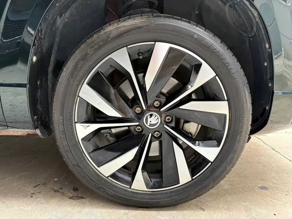 Skoda Karoq 2022 — фото 20