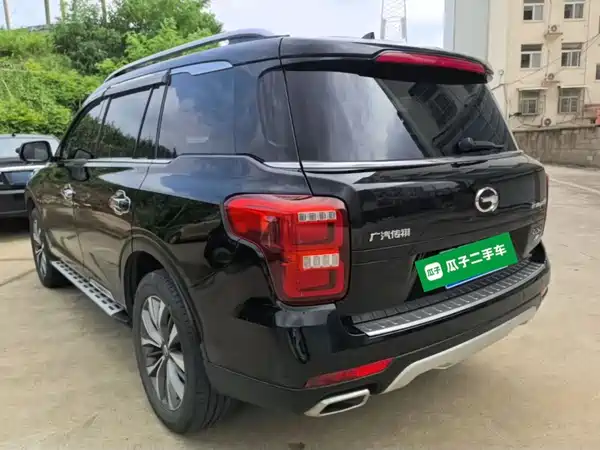 GAC Trumpchi GS8 2018
