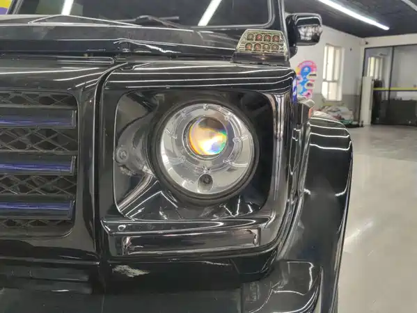 Mercedes-Benz G-Class 2012