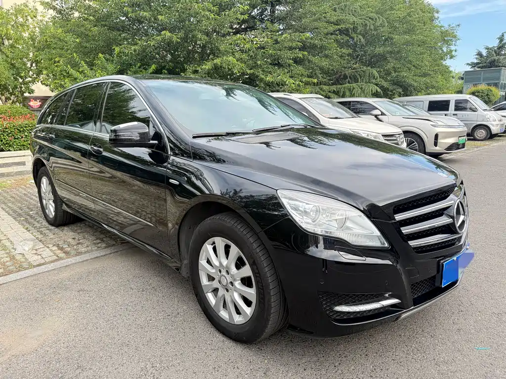 Mercedes-Benz R-Class 2017