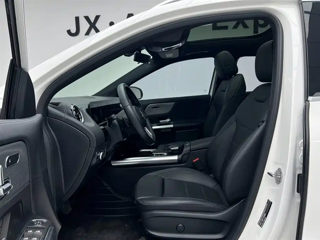 Mercedes-Benz GLA 2020 — фото 13